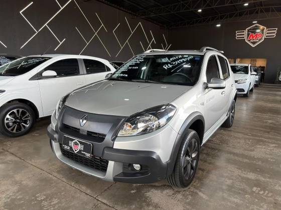 RENAULT SANDERO 1.6 STEPWAY 16V FLEX 4P MANUAL RENAULT SANDERO 1.6 STEPWAY 16V FLEX 4P MANUAL